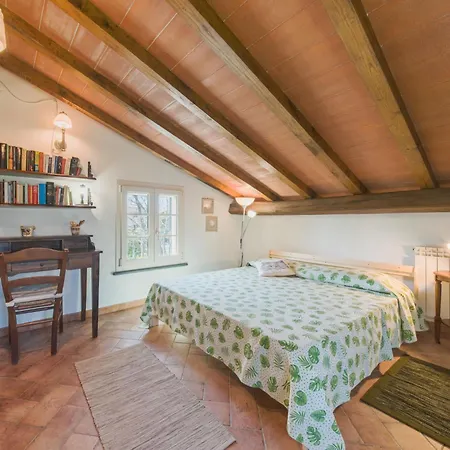 Casa Gianna By Interhome Massarosa