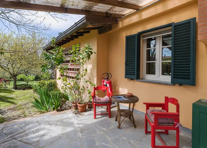 Villa Casa Gianna By Interhome Massarosa